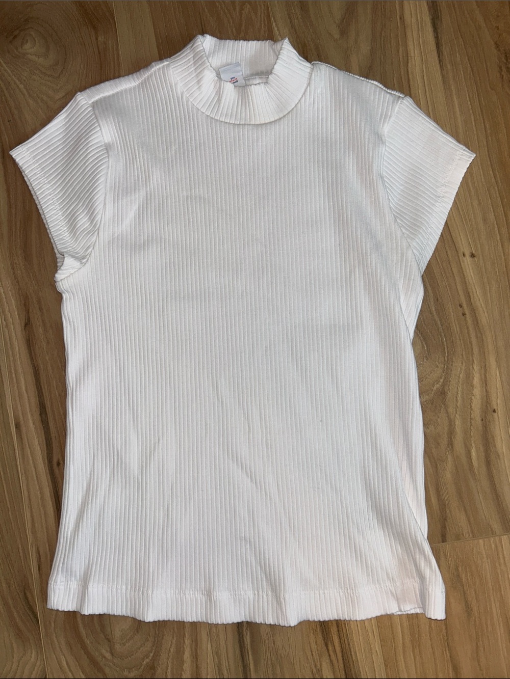 Old Navy White Ribbed Short-Sleeve Mock Neck Top